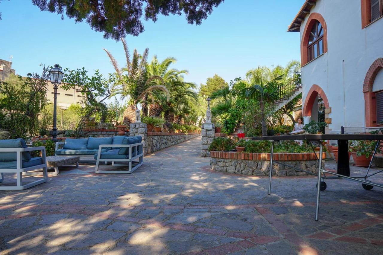Villa Caterina - Solemar Sicilia Cefalu Exterior photo